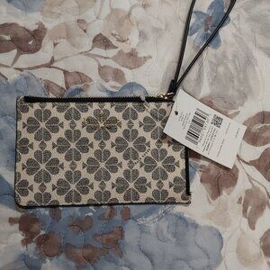 ***LOW START *** NWT Kate Spade L zip Wristlet